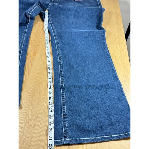 NWT Lane Bryant Genius Fit Bootcut Jeans size 28 medium wash Plus Size - Picture 8 of 8